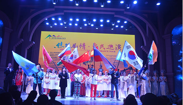 “第二届丝绸之路国际艺术节”惠民巡演在天朗·梨园宫盛大启幕