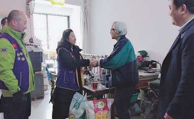 空巢老人，关爱满屋！