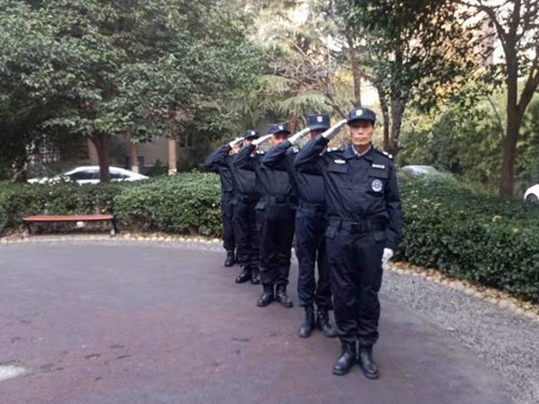 蔚蓝人家安防卫士晨训记录