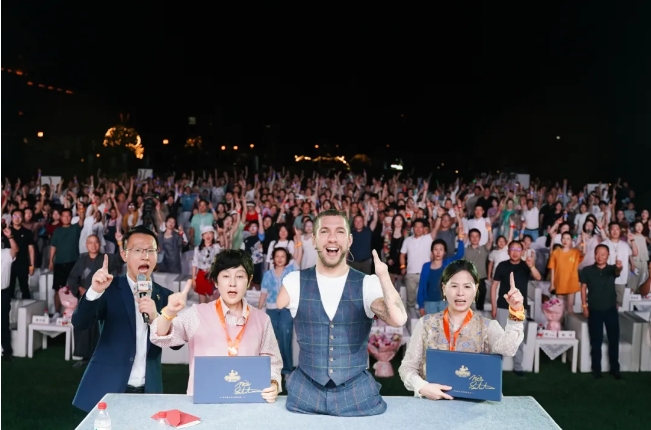 在尼克圣斗士的演讲中，解锁不设限的人生